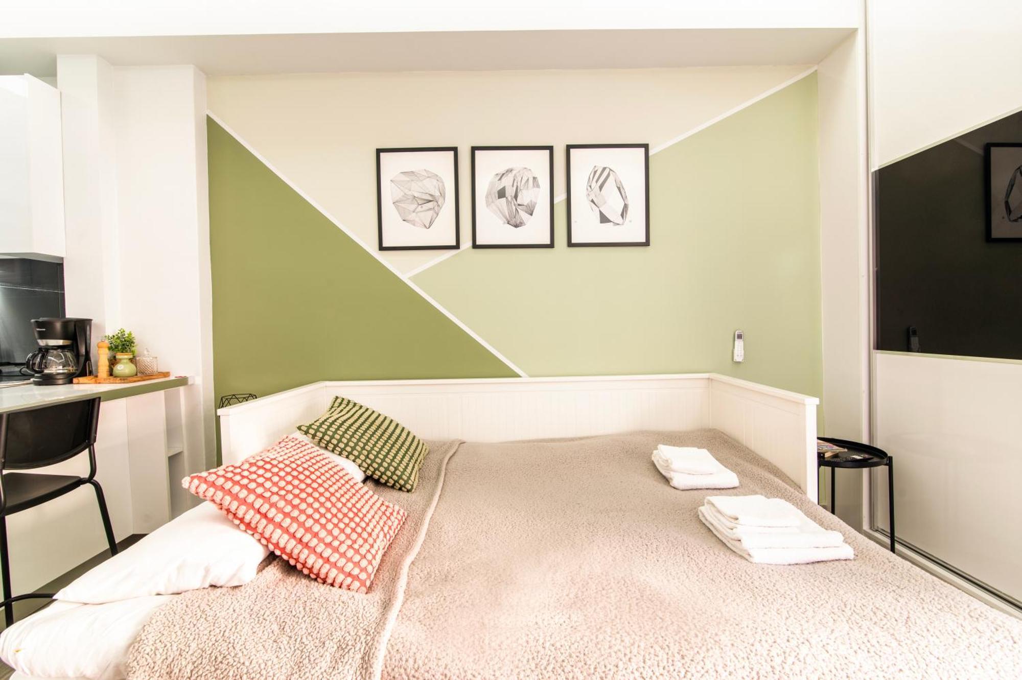 Luxury Studio In Athens City Center ภายนอก รูปภาพ