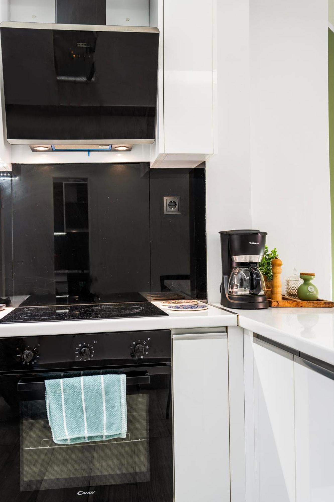 Luxury Studio In Athens City Center ภายนอก รูปภาพ